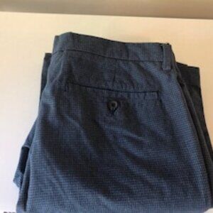 Men's Banana Republic Aiden Fit Pants size 34/32.  Dark blue tweed